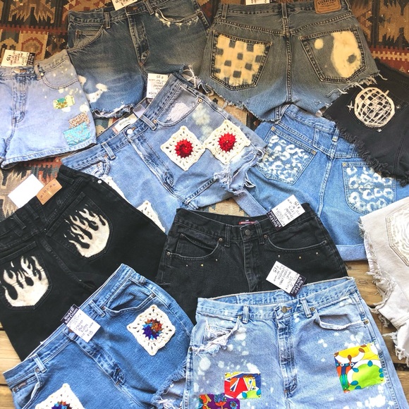 ⛓️Black Cat Babe Creates⛓️ - Picture 9 of 13